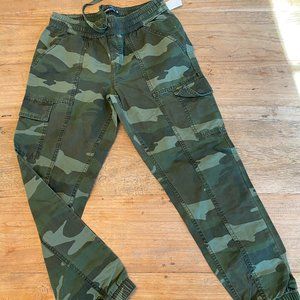 Women's Size XS Abercrombie & Fitch Cargo Pants